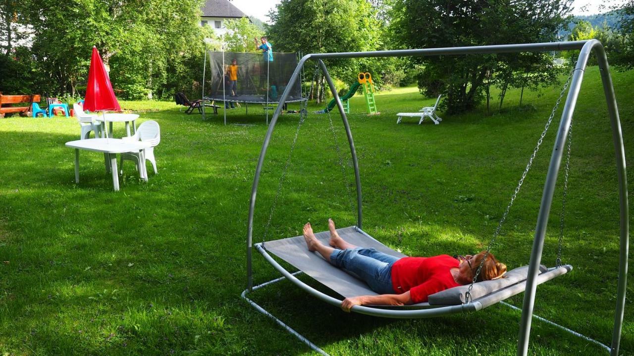 B1 Albmatte-Fewo Sauna, Hallenbad Aussenbecken Massagen Nebenan Menzenschwand-Hinterdorf Esterno foto